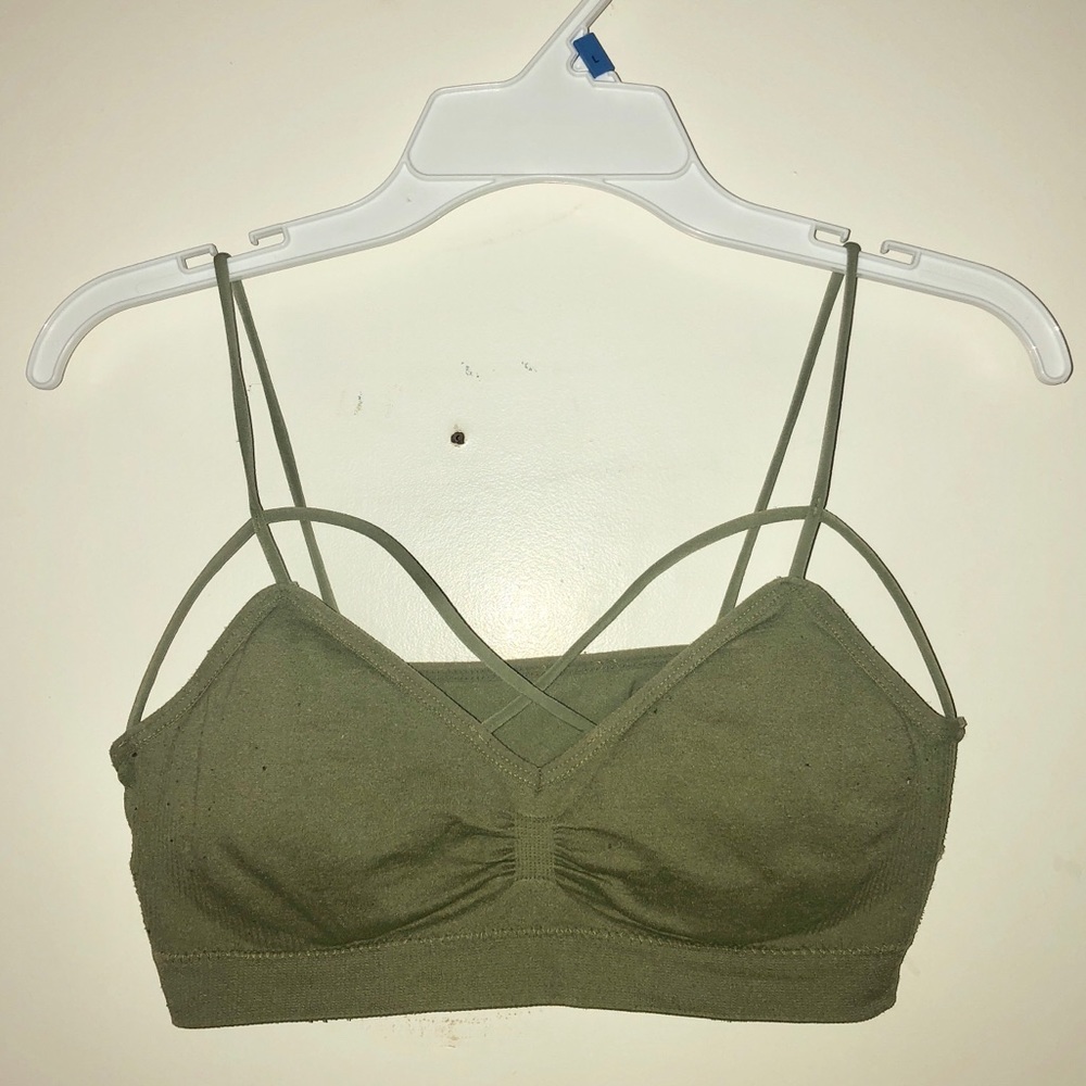 STRAPPY BRALETTE 💓💘